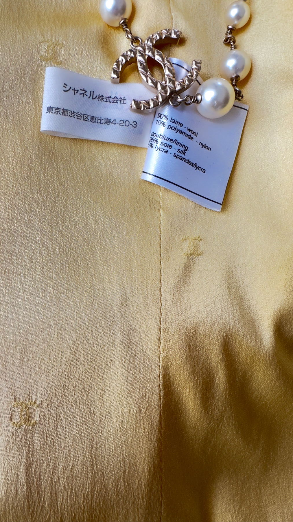 CHANEL 99C Soft Yellow CC Buttons Wool Tweed Jacket 38 40 シャネル ソフトイエロー・CCボタン・ウール・ジャケット 即発
