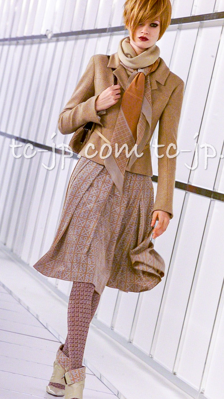 シャネル キャメル・カシミア・ジッパー・ジャケット・スカート  