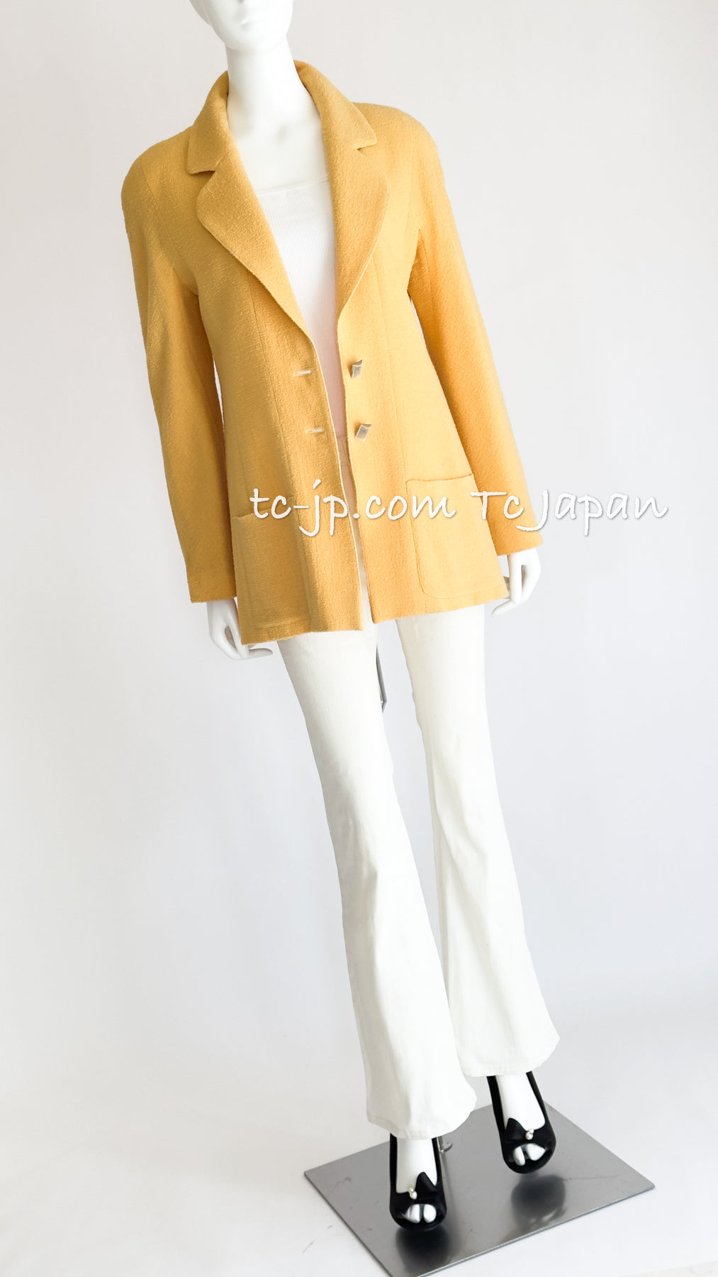 CHANEL 99C Soft Yellow CC Buttons Wool Tweed Jacket 38 40 シャネル ソフトイエロー・CCボタン・ウール・ジャケット 即発