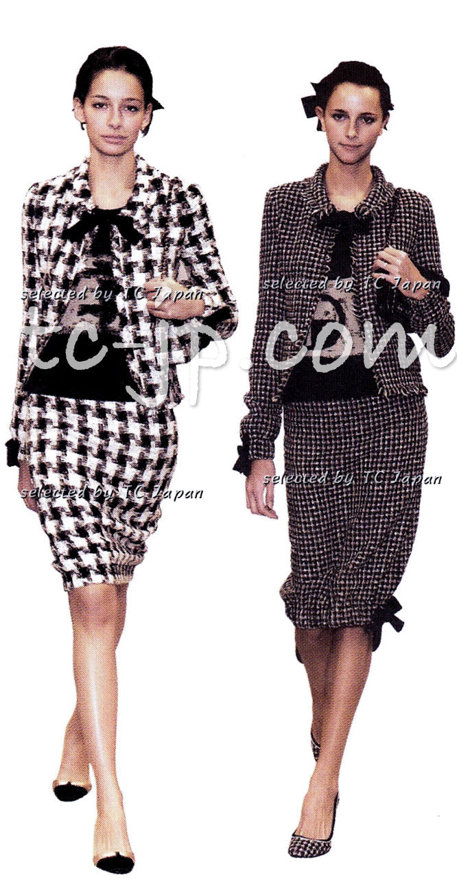 CHANEL 04PF Ivory Beige Bow Ribbon Jacket Skirt Suit 38 42 シャネル アイボリー ベージュ リボン ツイード ジャケット スカート スーツ 即発