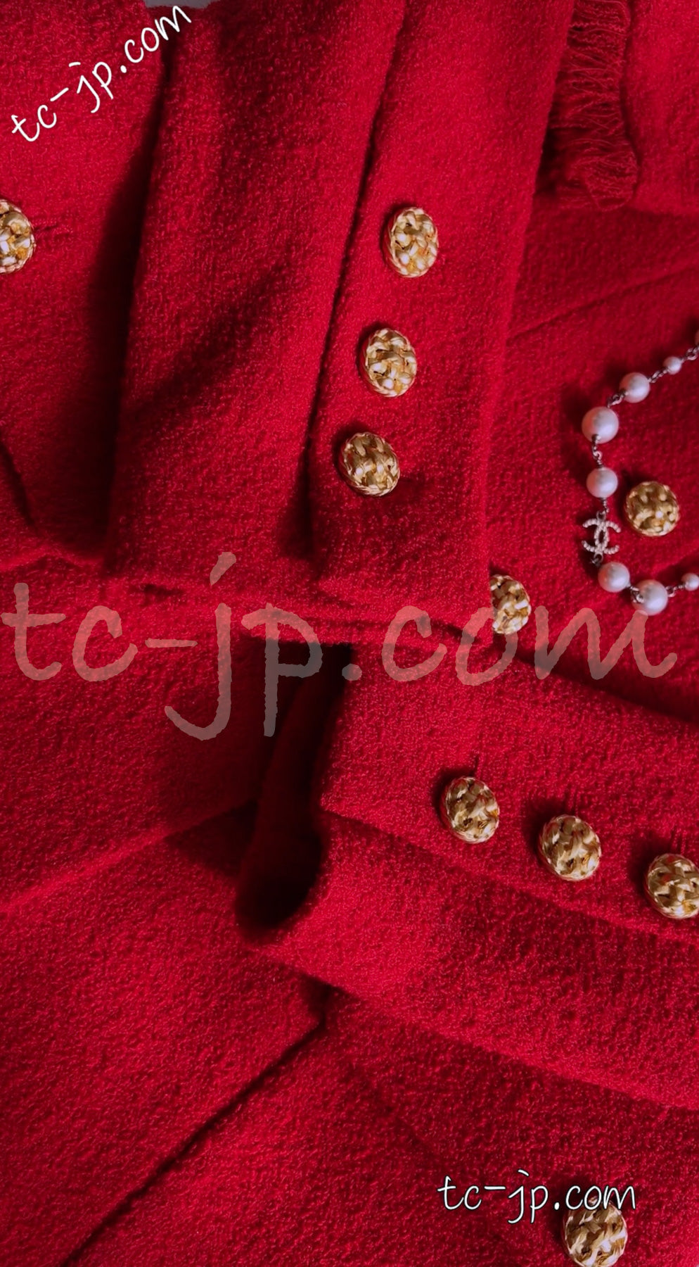CHANEL 92A Iconic Collectible Scarlet Red Wool Tweed Jacket Basket Gold Button 36 38 シャネル スカーレット レッド コレクター限定品 ウール ツイード ジャケット バスケットボタン 即発
