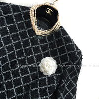 CHANEL 16S Black White Matelasse Plaid Print Coat 34 36 シャネル ブラック ホワイト マトラッセ コート 即発