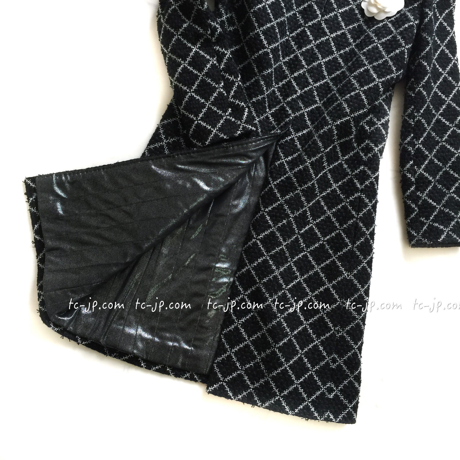 CHANEL 16S Black White Matelasse Plaid Print Coat 34 36 シャネル ブラック ホワイト マトラッセ コート 即発