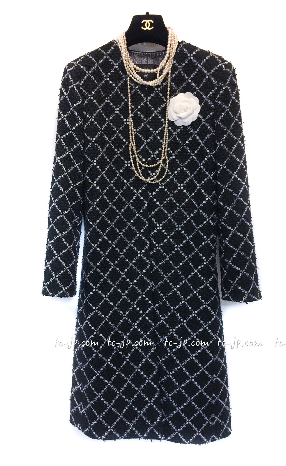 CHANEL 16S Black White Matelasse Plaid Print Coat 34 36 シャネル ブラック ホワイト マトラッセ コート 即発