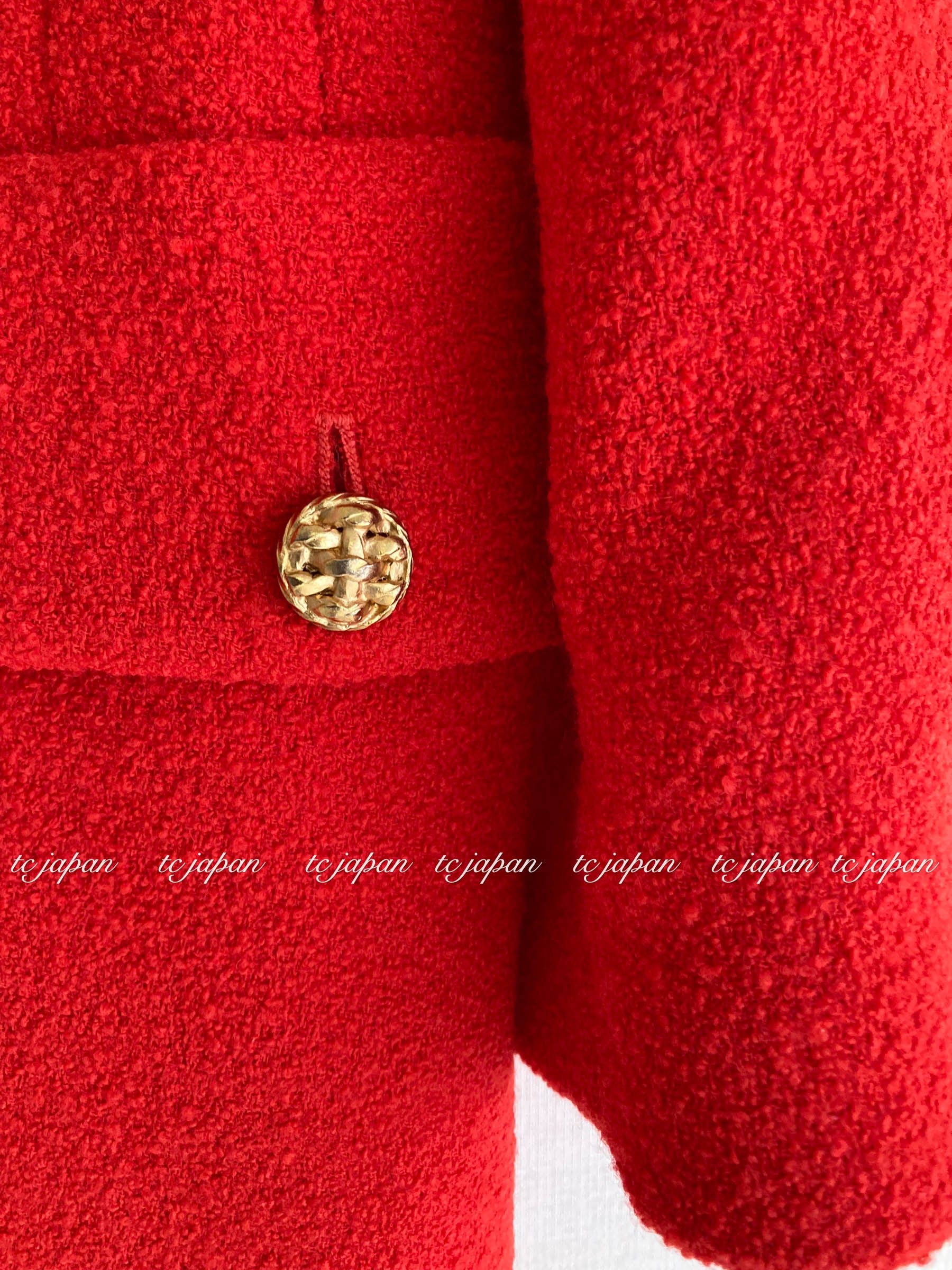 CHANEL 92A Iconic Collectible Scarlet Red Wool Tweed Jacket Basket Gold Button 36 38 シャネル スカーレット レッド コレクター限定品 ウール ツイード ジャケット バスケットボタン 即発
