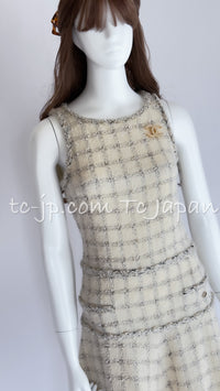 CHANEL 11A $6K Uma Thurman ivory Wool Gold Chain Dress 34 36 38 シャネル アイボリー・ウール・チェーン・ワンピース 即発