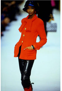 CHANEL 92A Iconic Collectible Scarlet Red Wool Tweed Jacket Basket Gold Button 36 38 シャネル スカーレット レッド コレクター限定品 ウール ツイード ジャケット バスケットボタン 即発