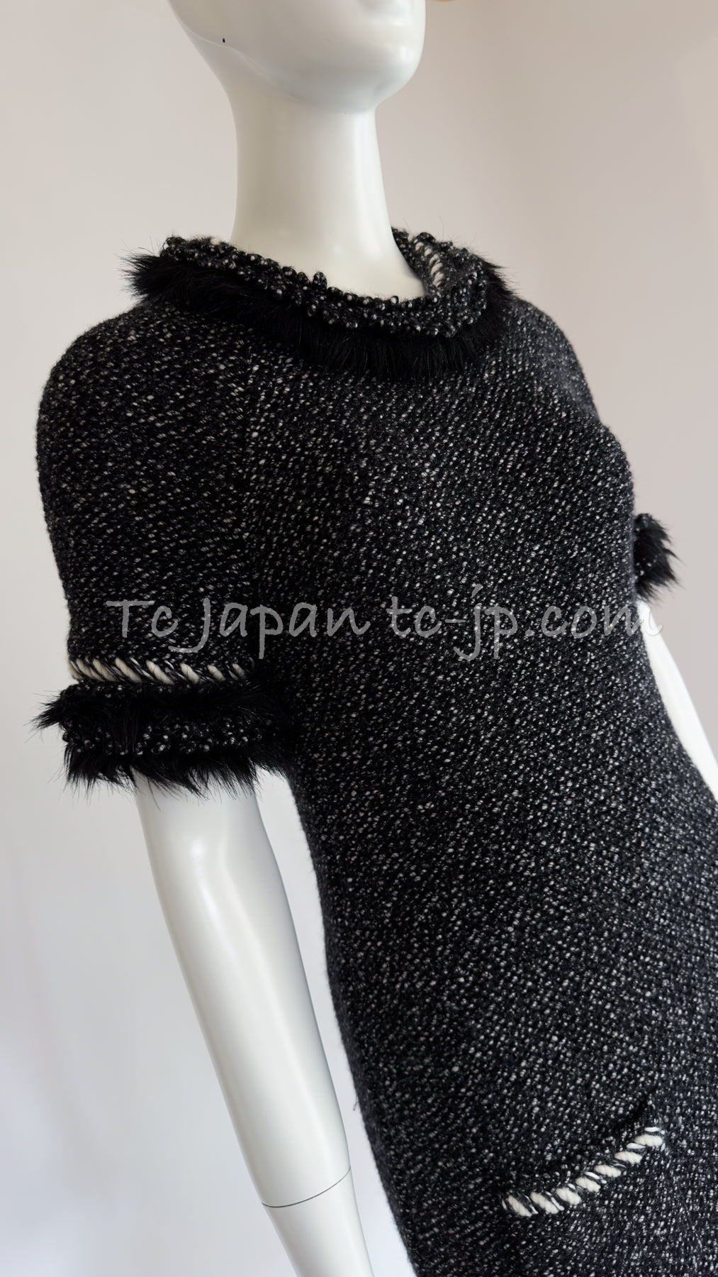CHANEL 10A Black Fur Trimmed Cashmere Knit Dress 38 シャネル 安室奈美恵さん・ブラック・ファー・トリム・ニット・ワンピース 即発