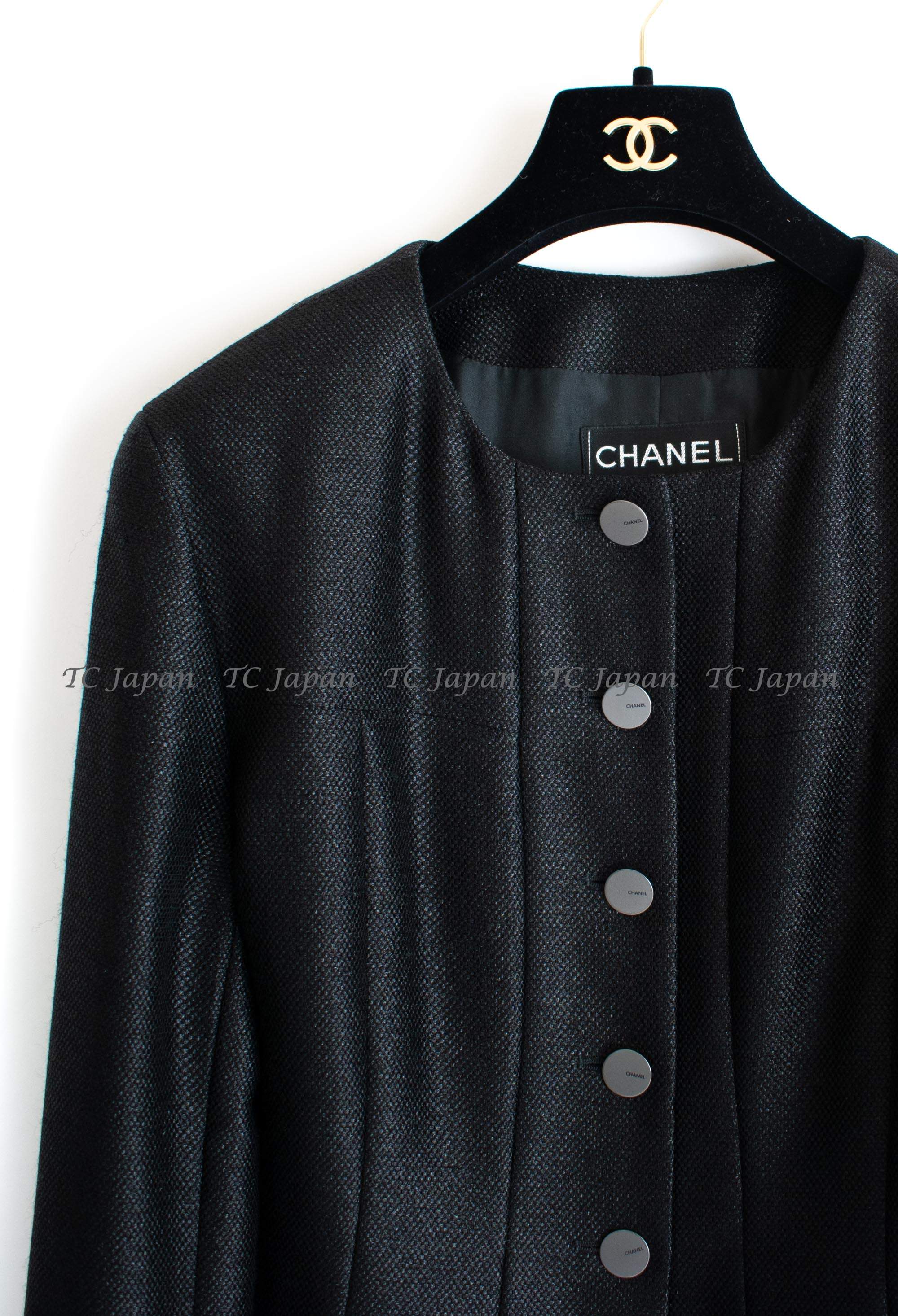 CHANEL 99A Black Wool Cropped Jacket 38 40 シャネル ブラック・ウール混合・ジャケット 即発 - CHANEL TC JAPAN