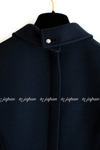CHANEL 02A Dark Navy Rhinestones Vintage Wool Jacket Skirt Suit 38 40 42 シャネル ダークネイビー・ウール・ヘップバーン風・ラインストーン・王冠ジャケット 即発