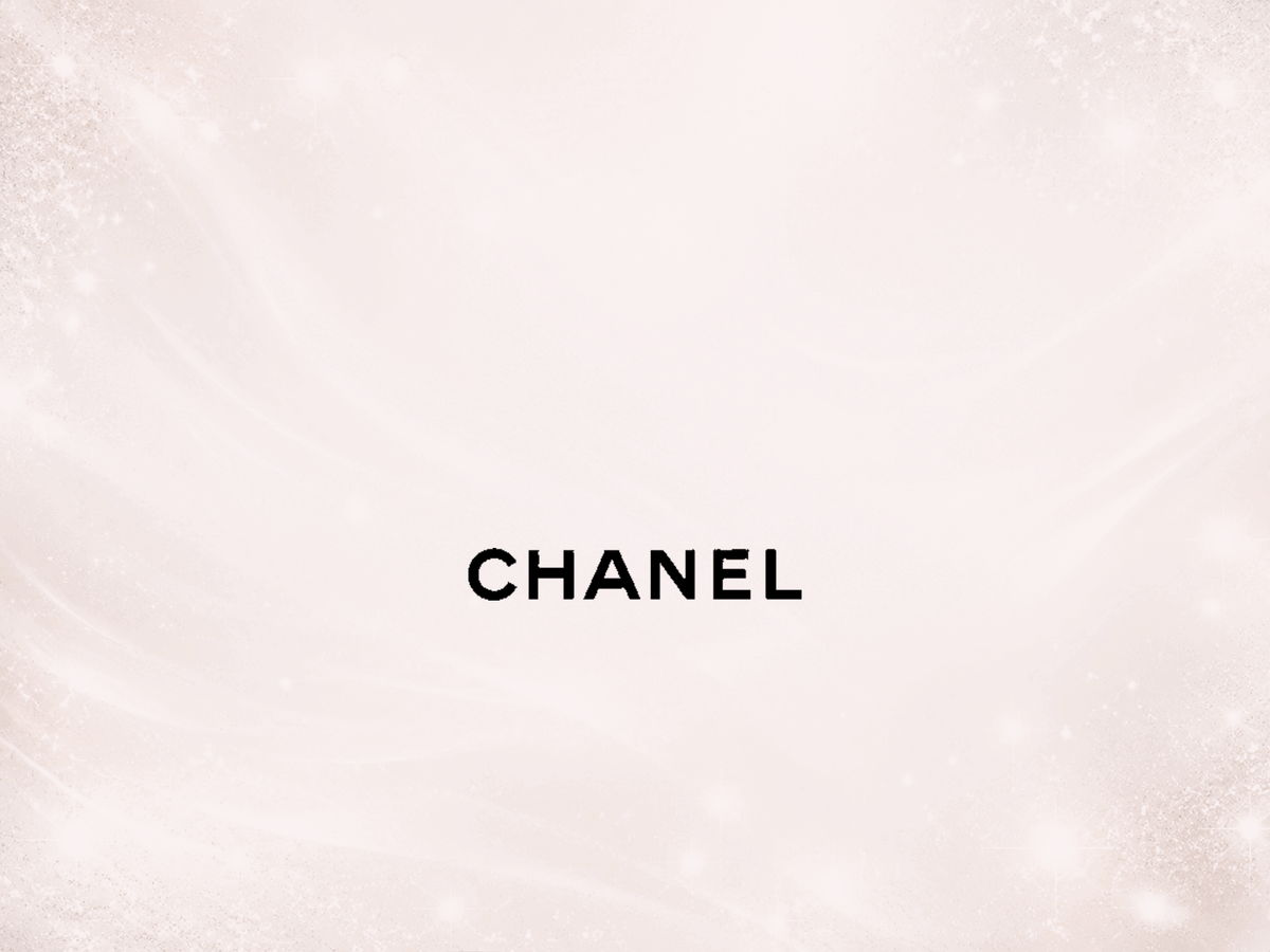 顔まわりも気持ちも明るく。シャネル CHANEL ピンクのジャケット・ワンピース特集