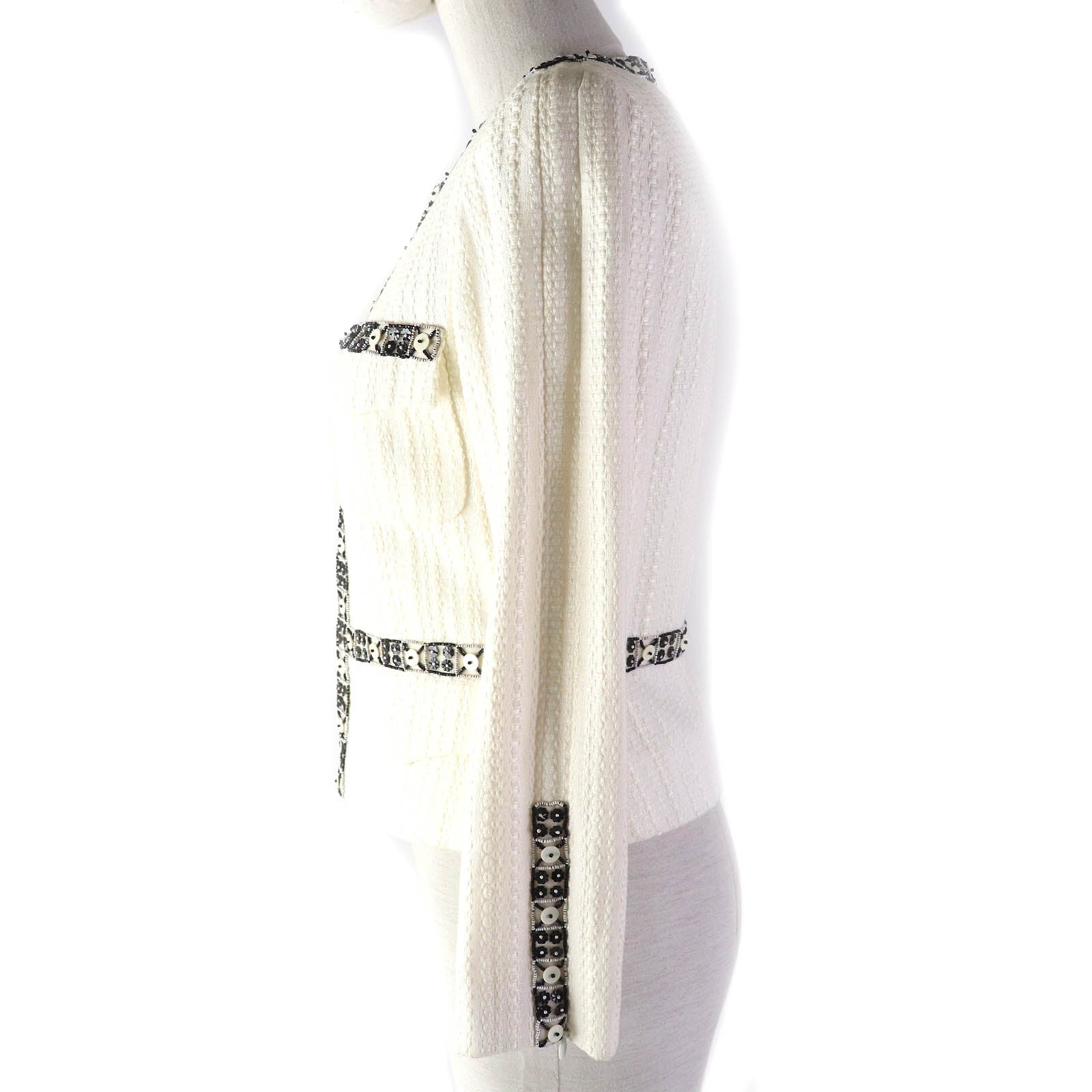 CHANEL ノーカラージャケット