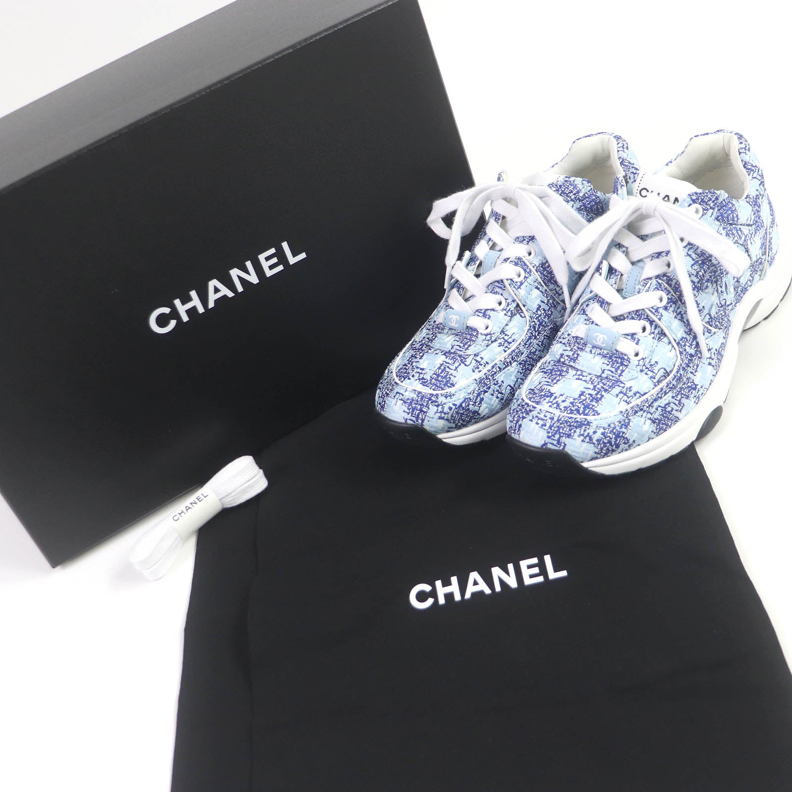 CHANEL ローカットスニーカー