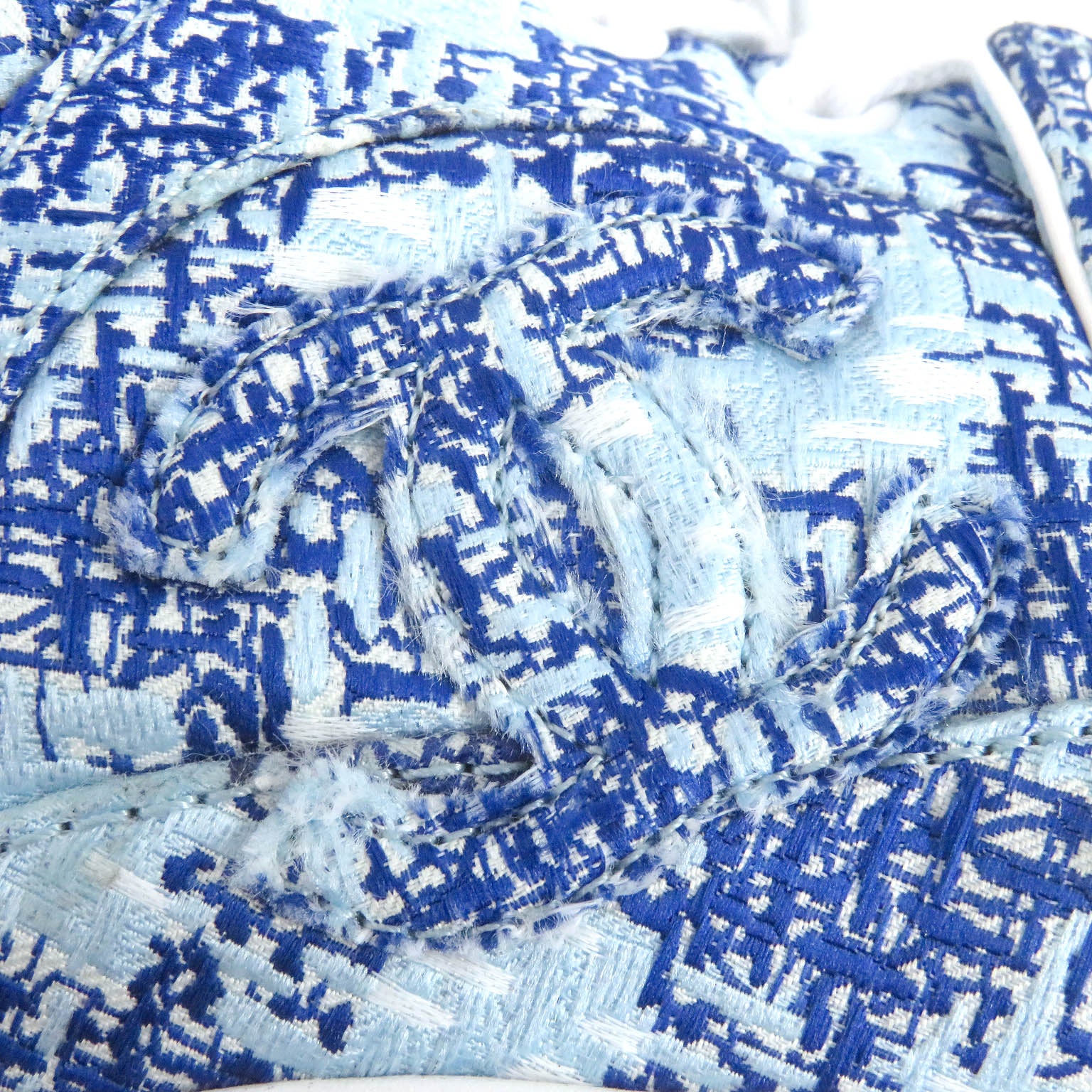 CHANEL ローカットスニーカー