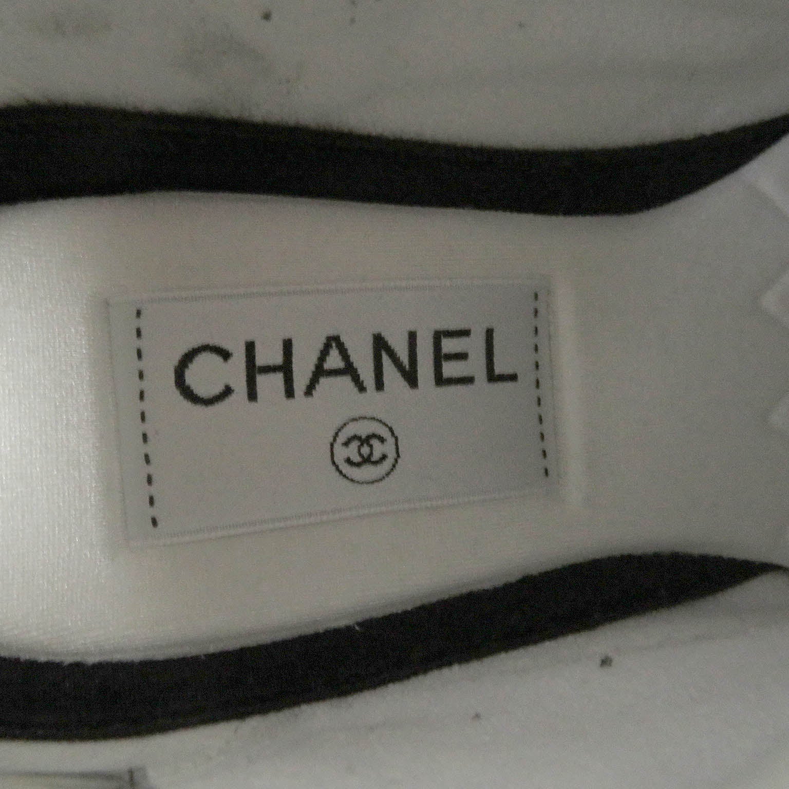 CHANEL ローカットスニーカー