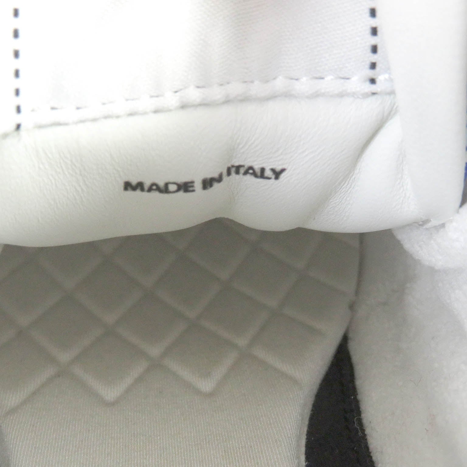 CHANEL ローカットスニーカー