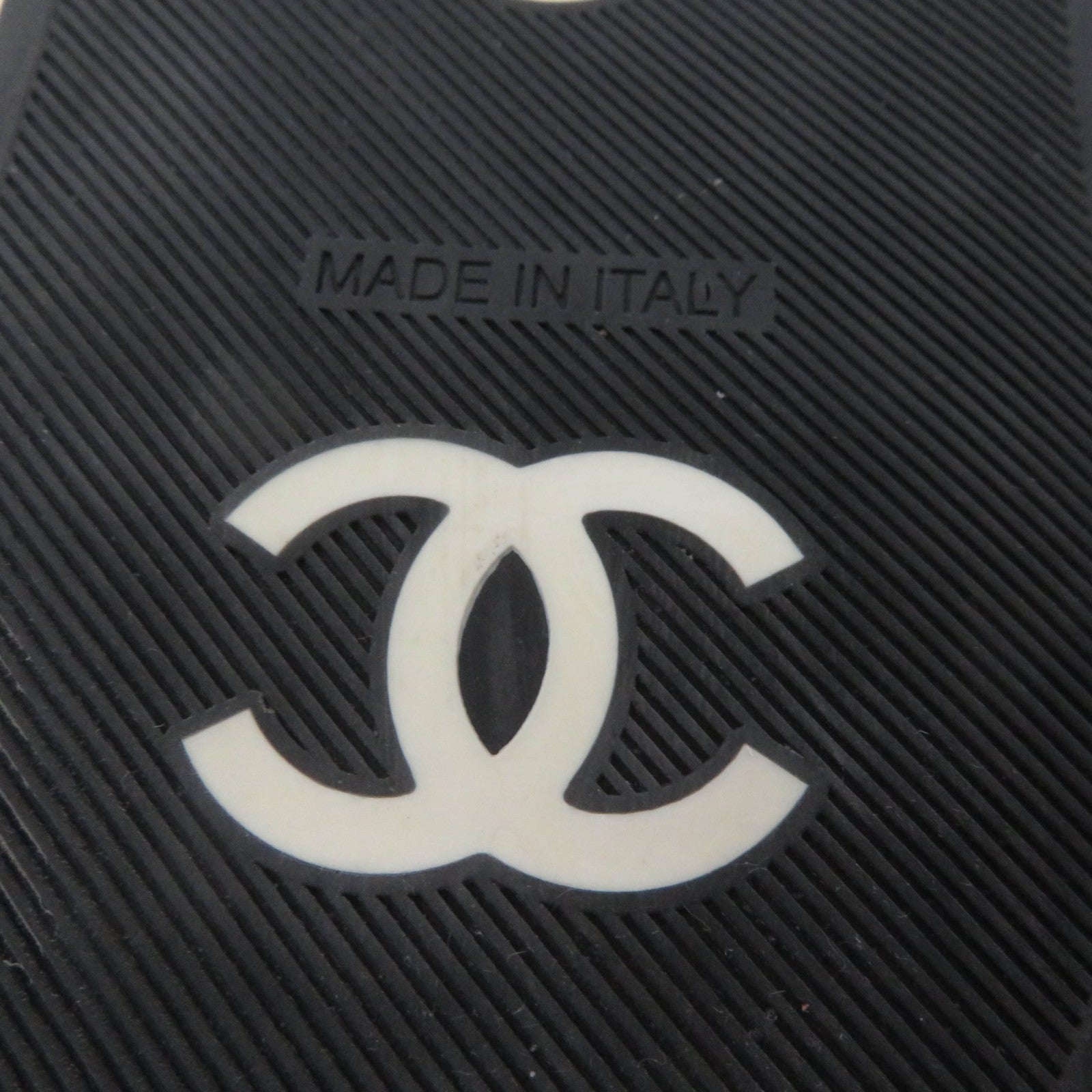 CHANEL ハイカットスニーカー