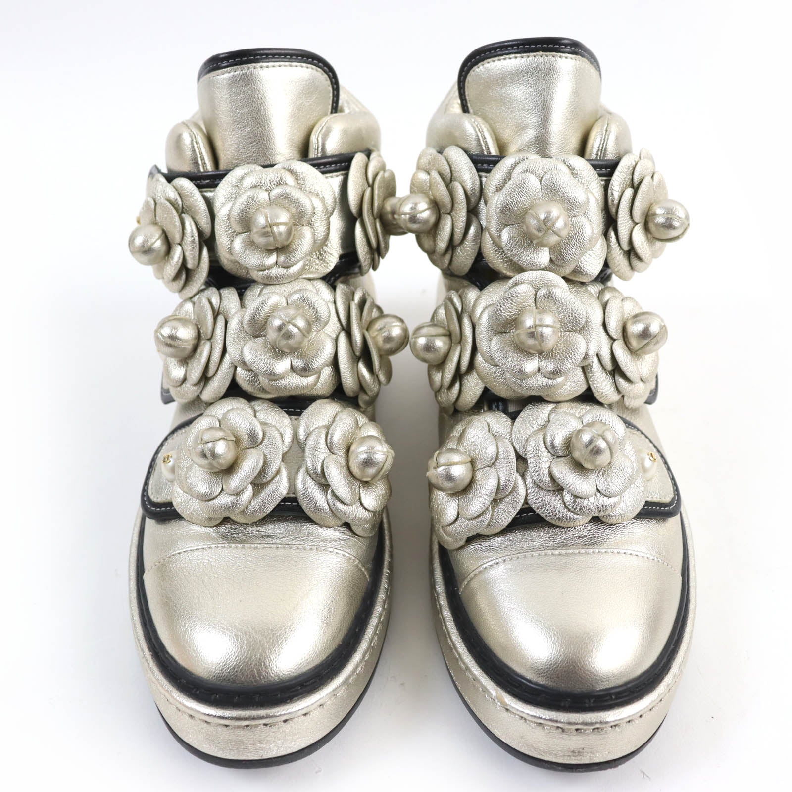 CHANEL ハイカットスニーカー