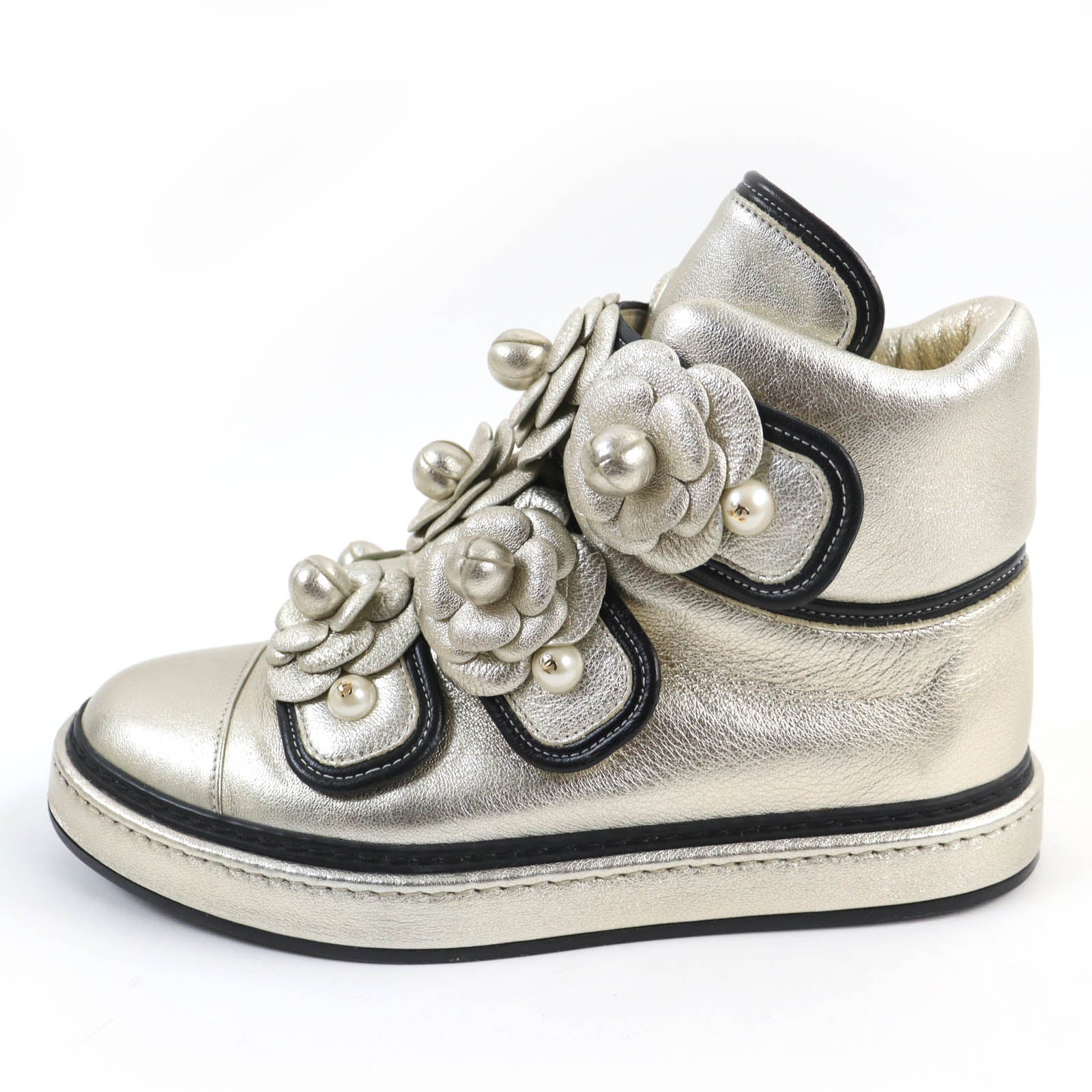CHANEL ハイカットスニーカー