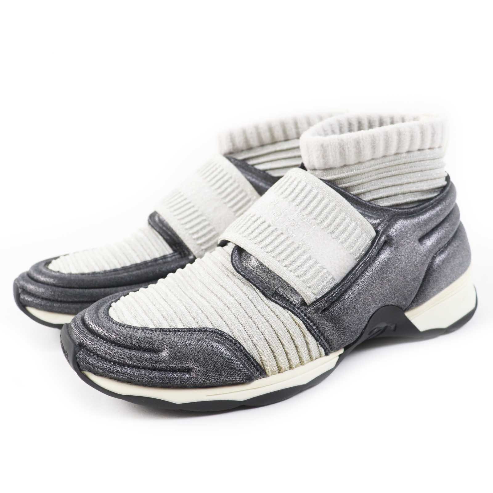 CHANEL スニーカー