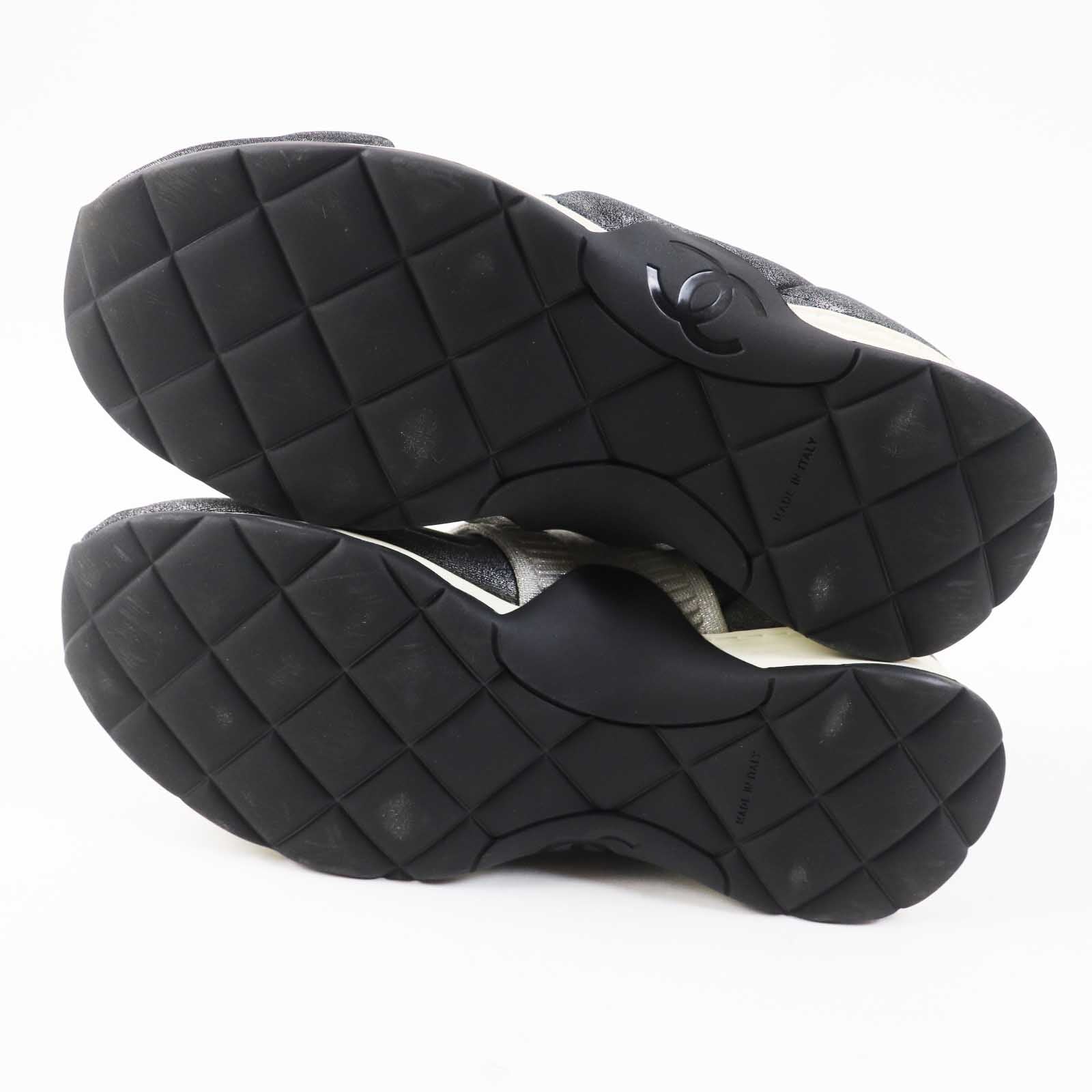 CHANEL スニーカー