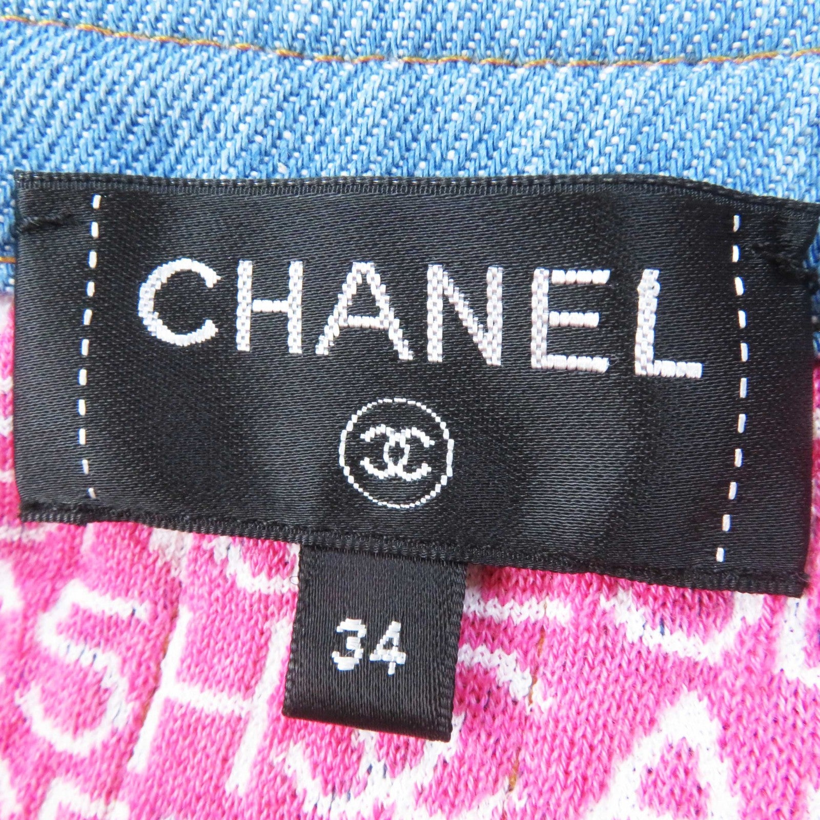 CHANEL ノーカラージャケット