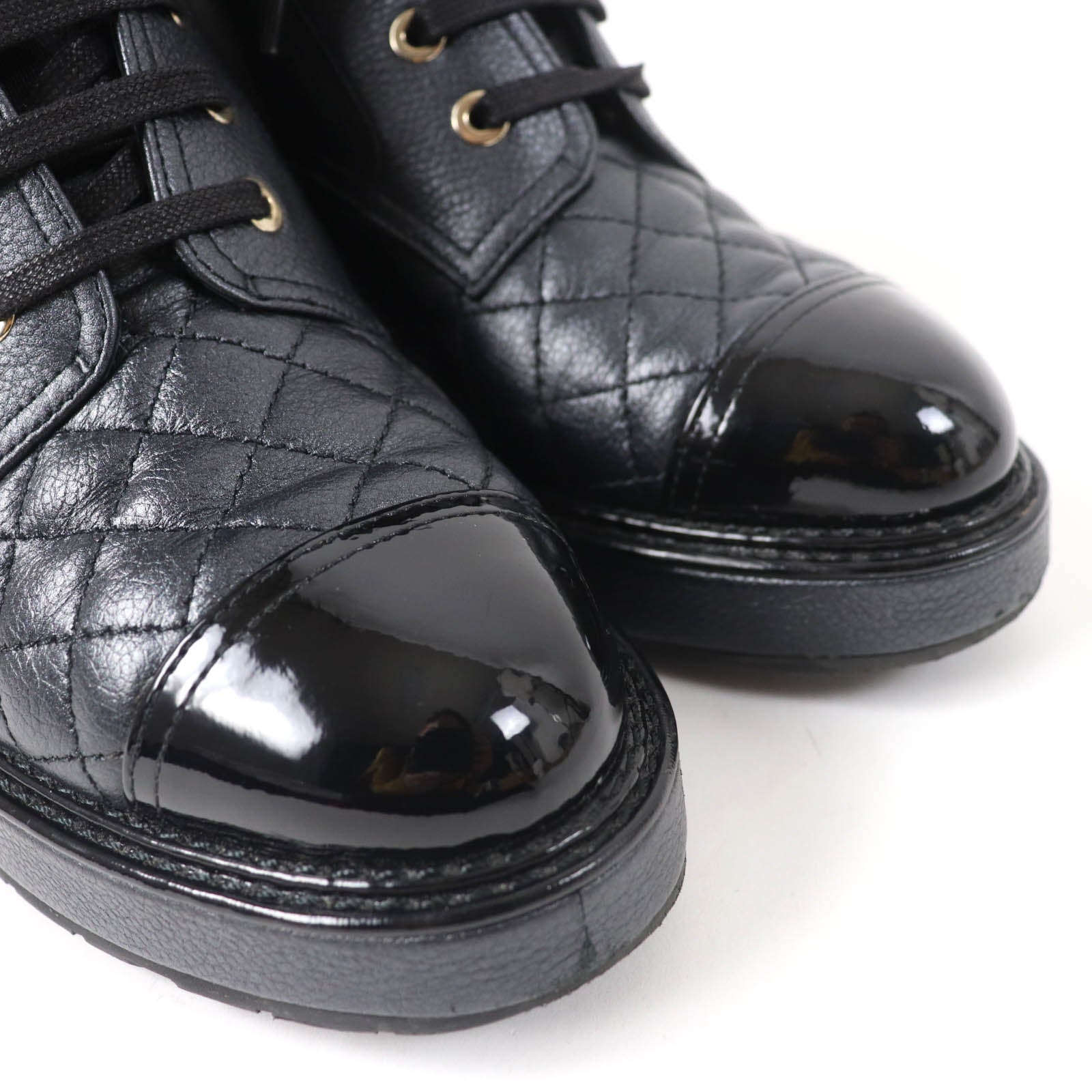 CHANEL アンクルブーツ