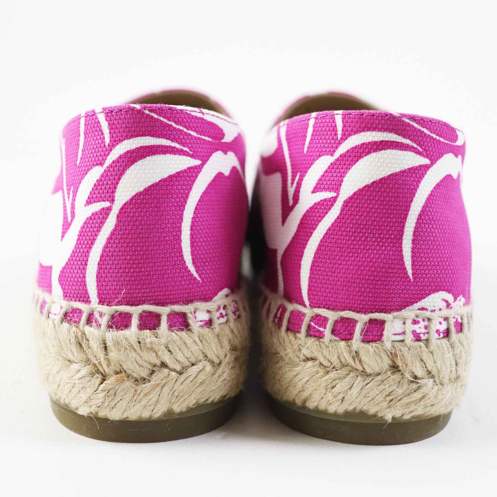 CHANEL スリッポン