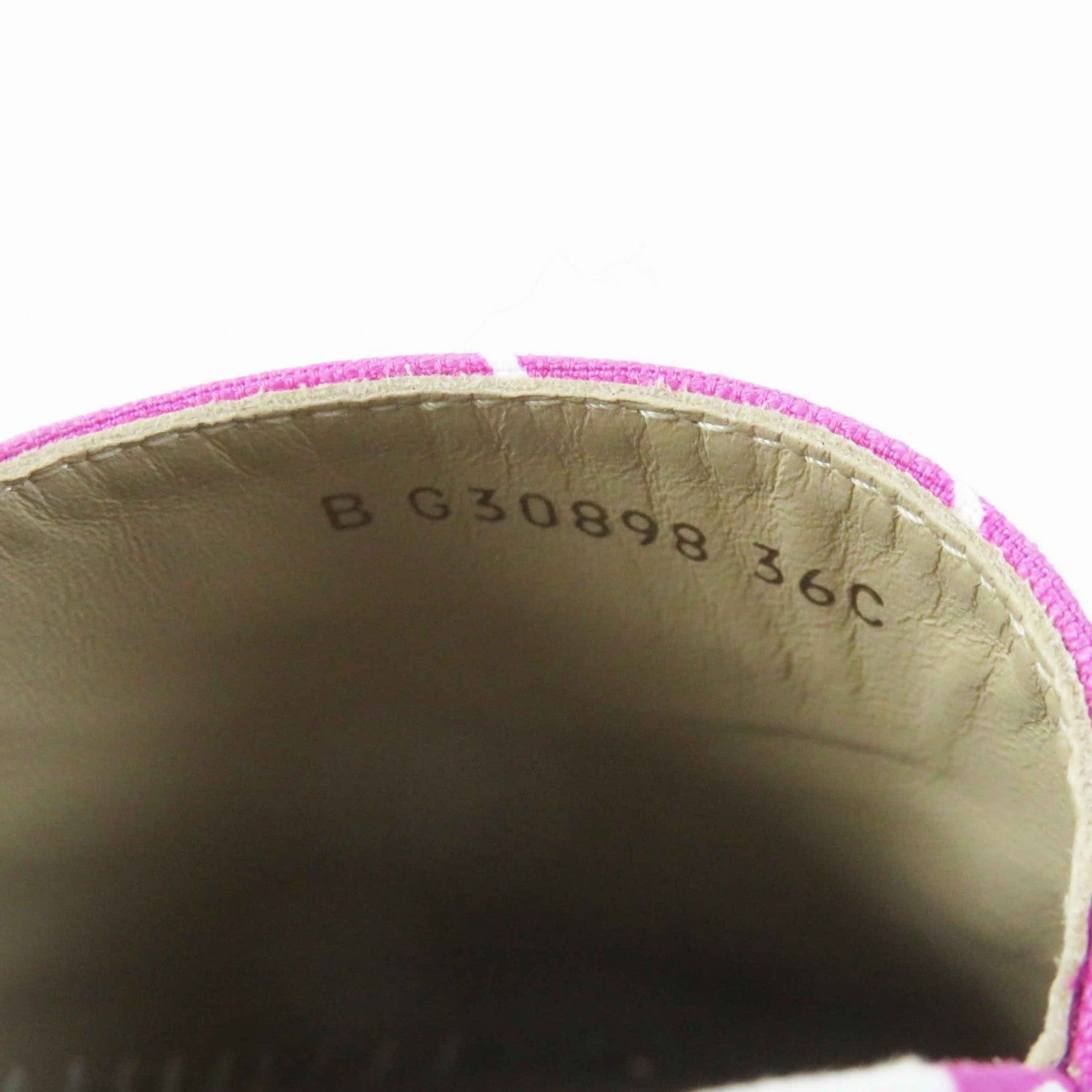 CHANEL スリッポン