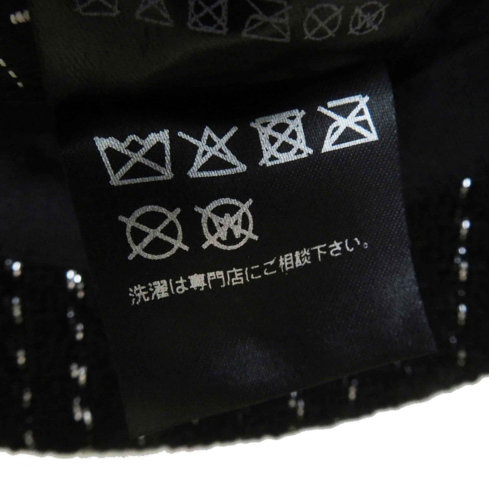 CHANEL black tweed CC logo women's accessory / シャネル レディース ブラック ツイード CCロゴ アクセサリー