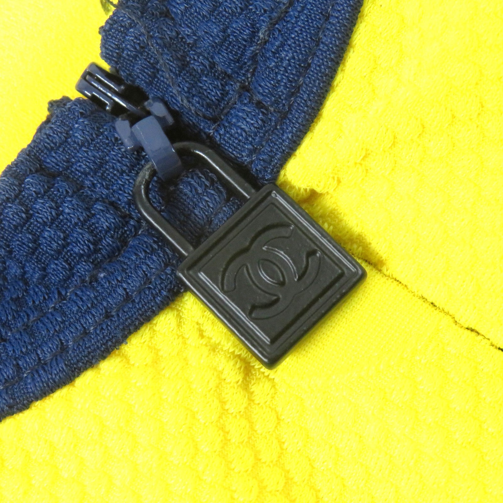 CHANEL Gジャン、デニム