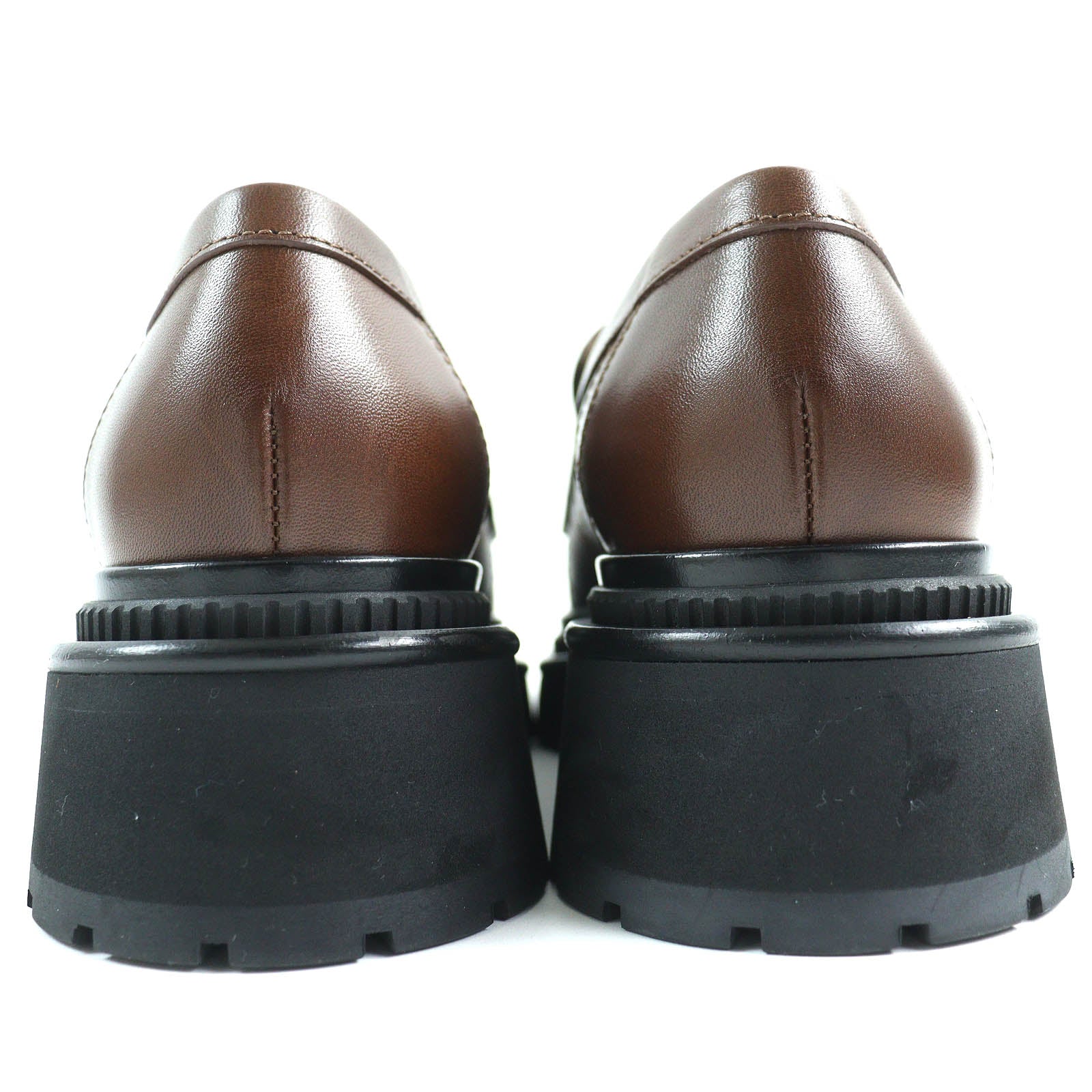 CHANEL ローファー