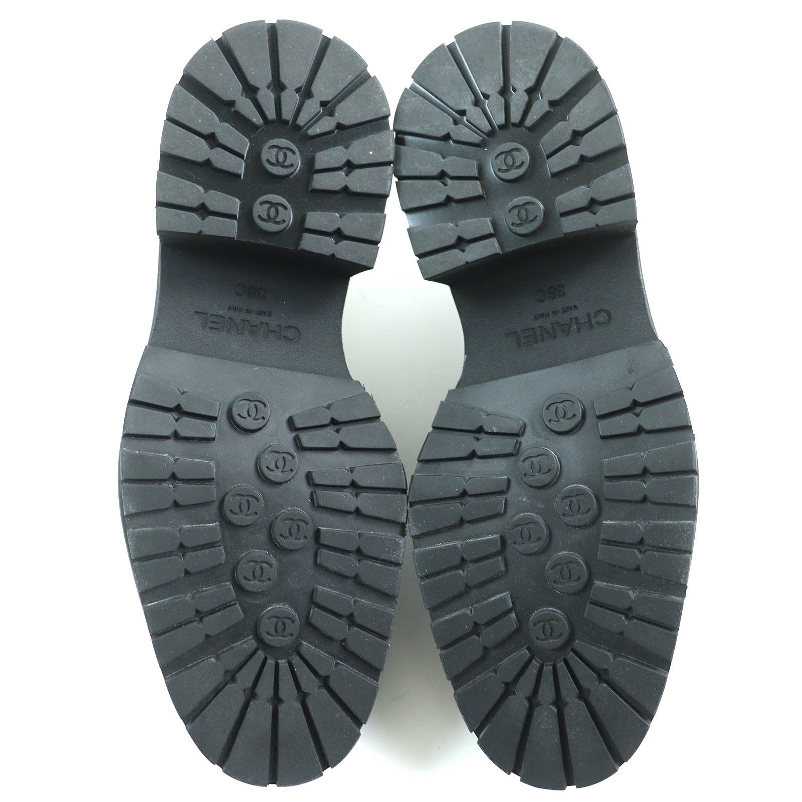 CHANEL ローファー