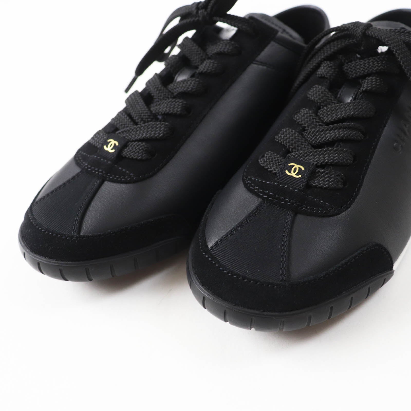 CHANEL スニーカー