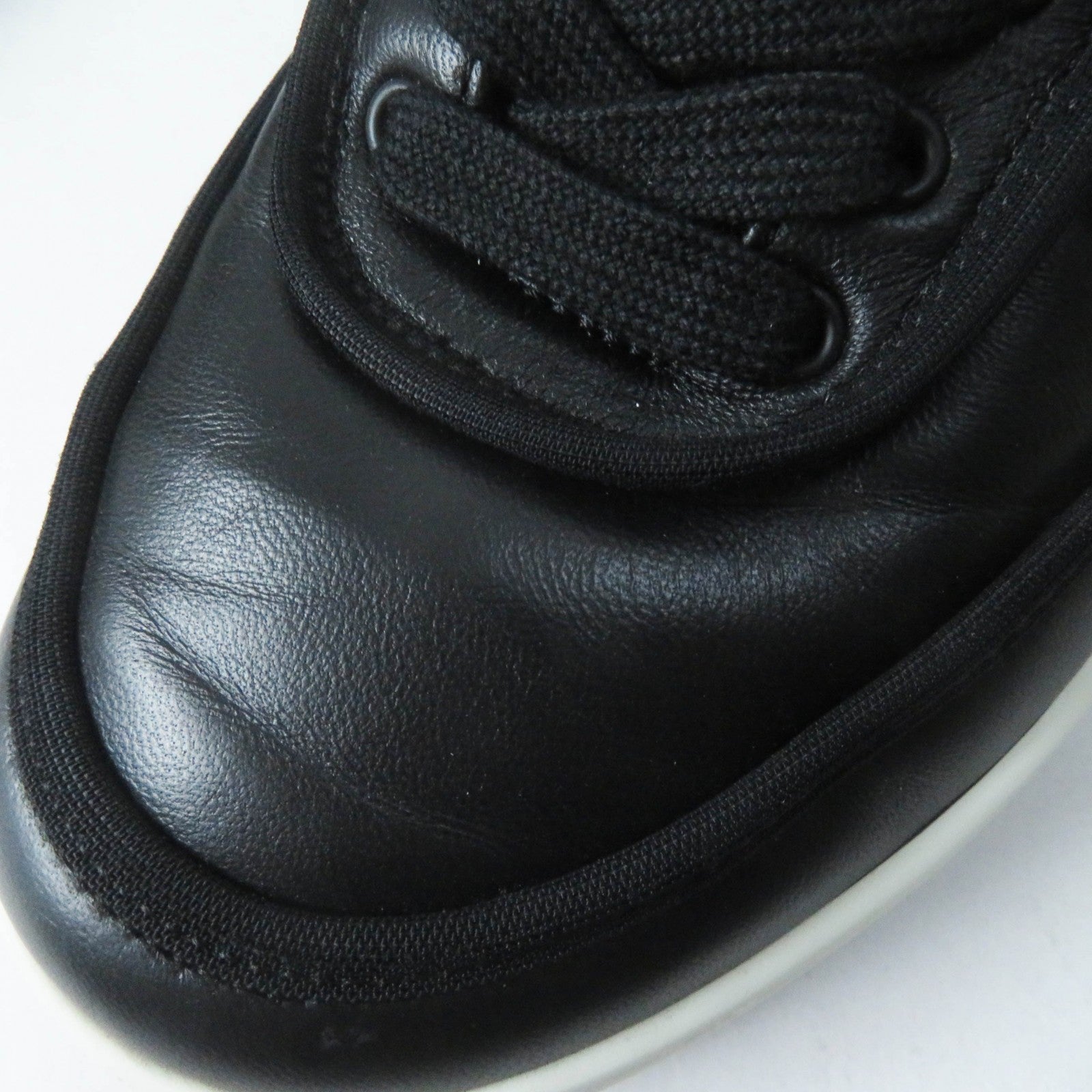 CHANEL スニーカー