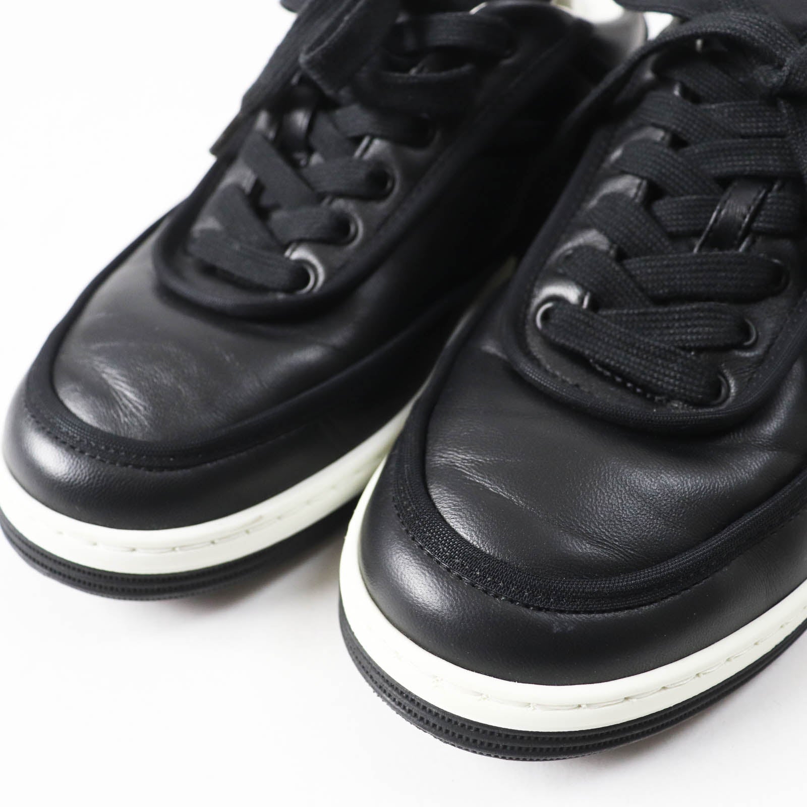 CHANEL スニーカー
