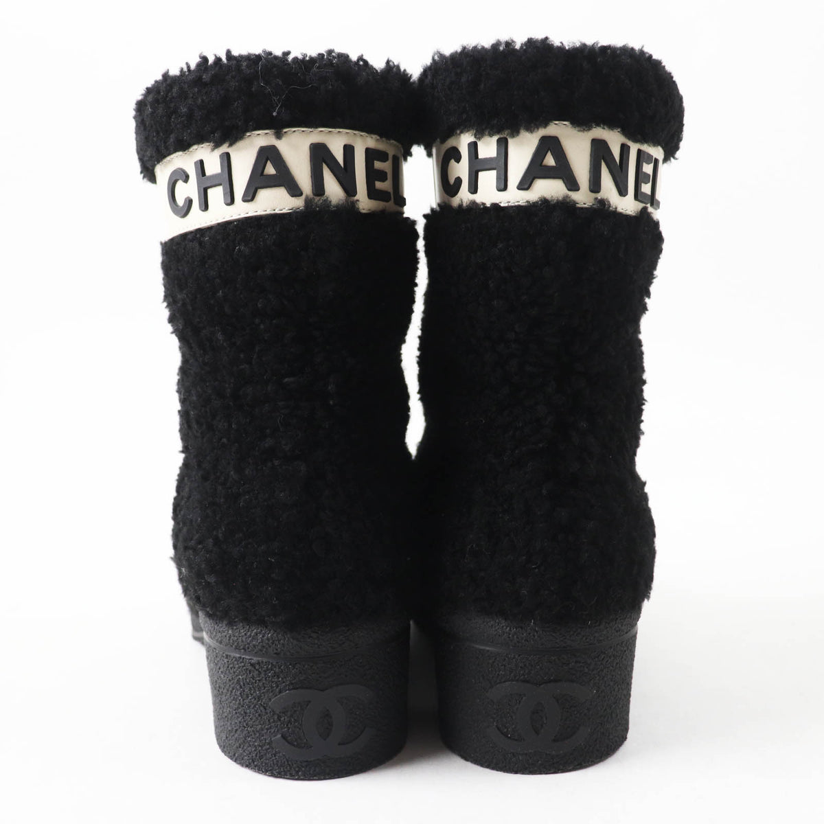 CHANEL ショートブーツ