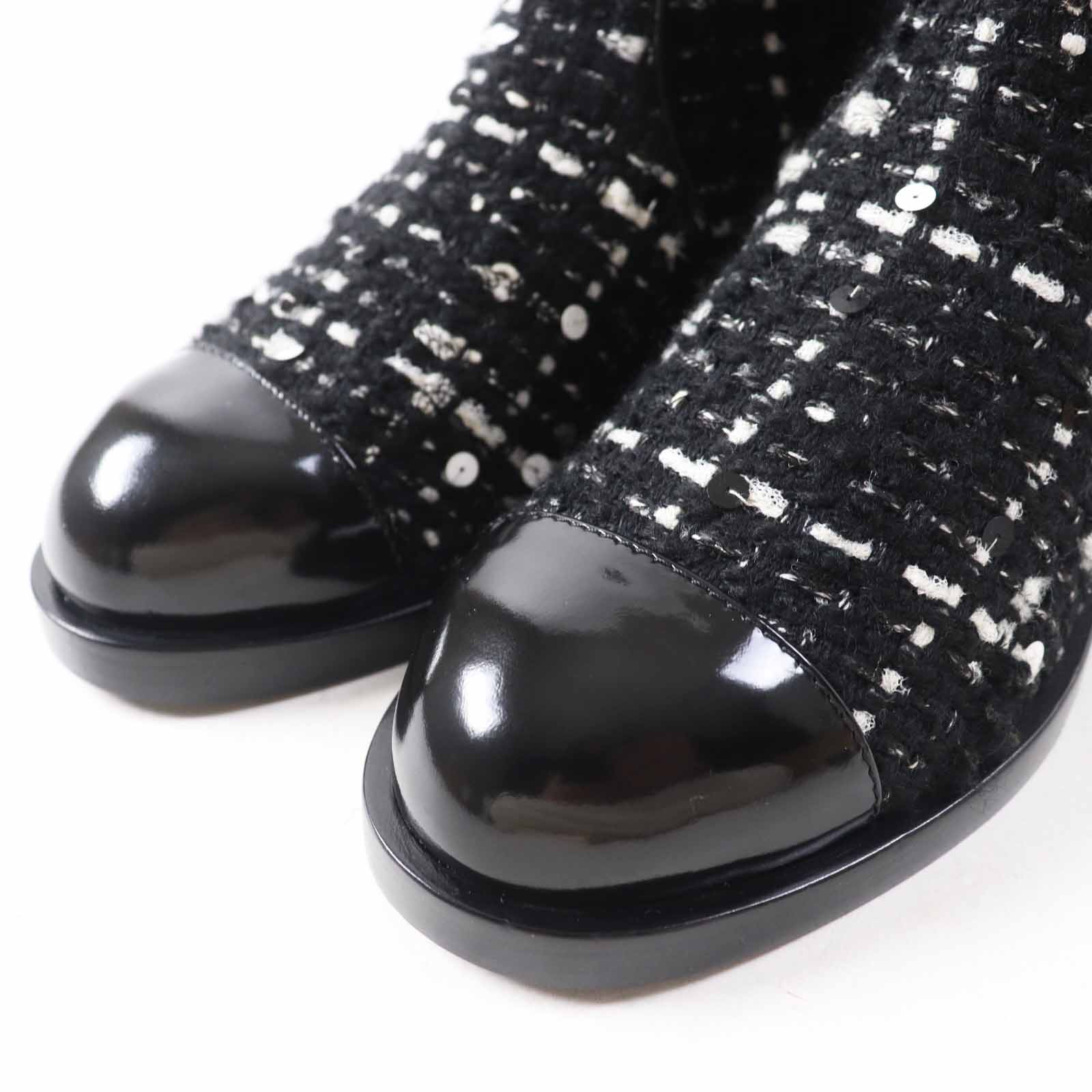 CHANEL ショートブーツ
