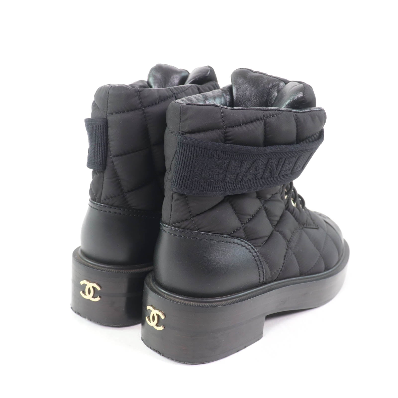 CHANEL ショートブーツ