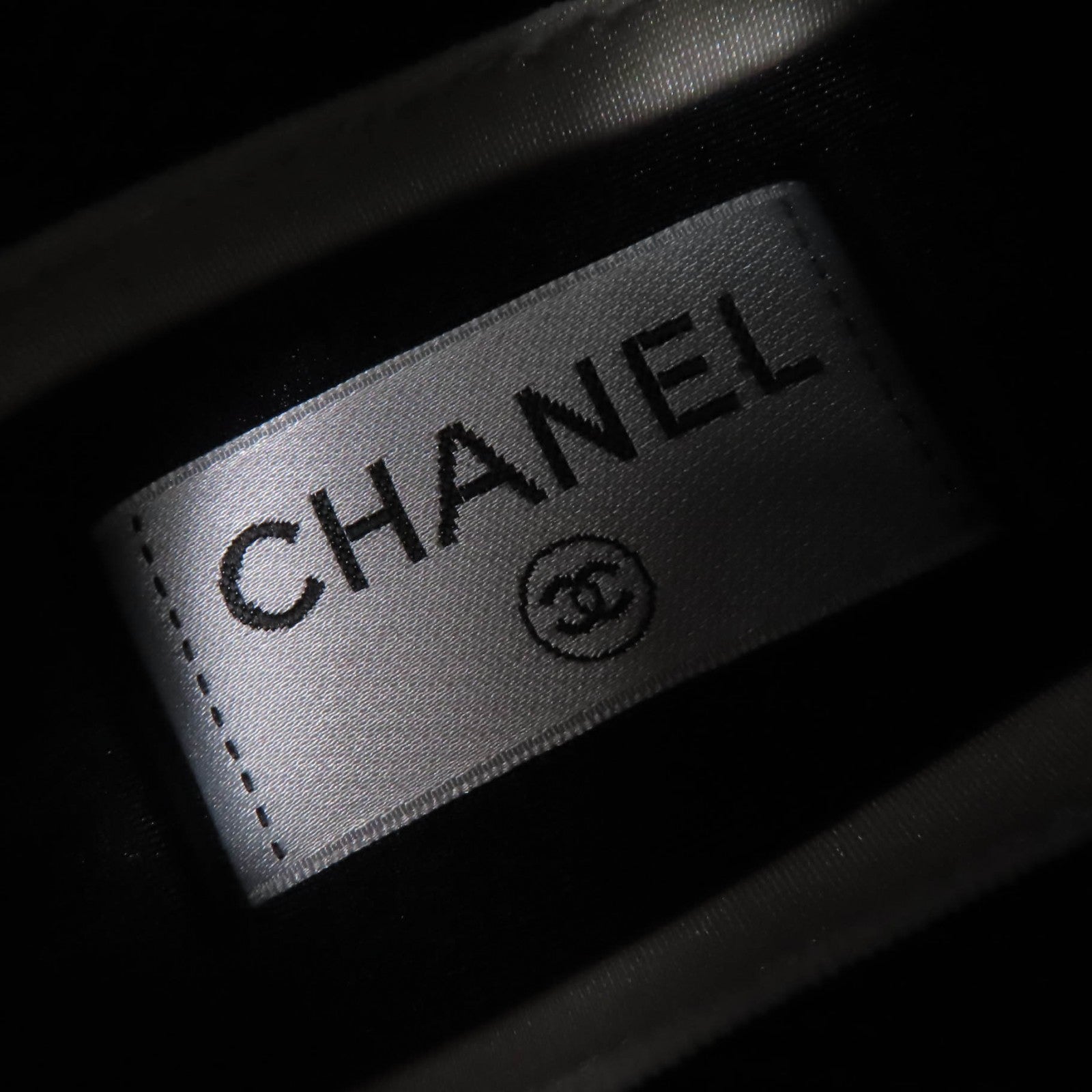 CHANEL ローカットスニーカー