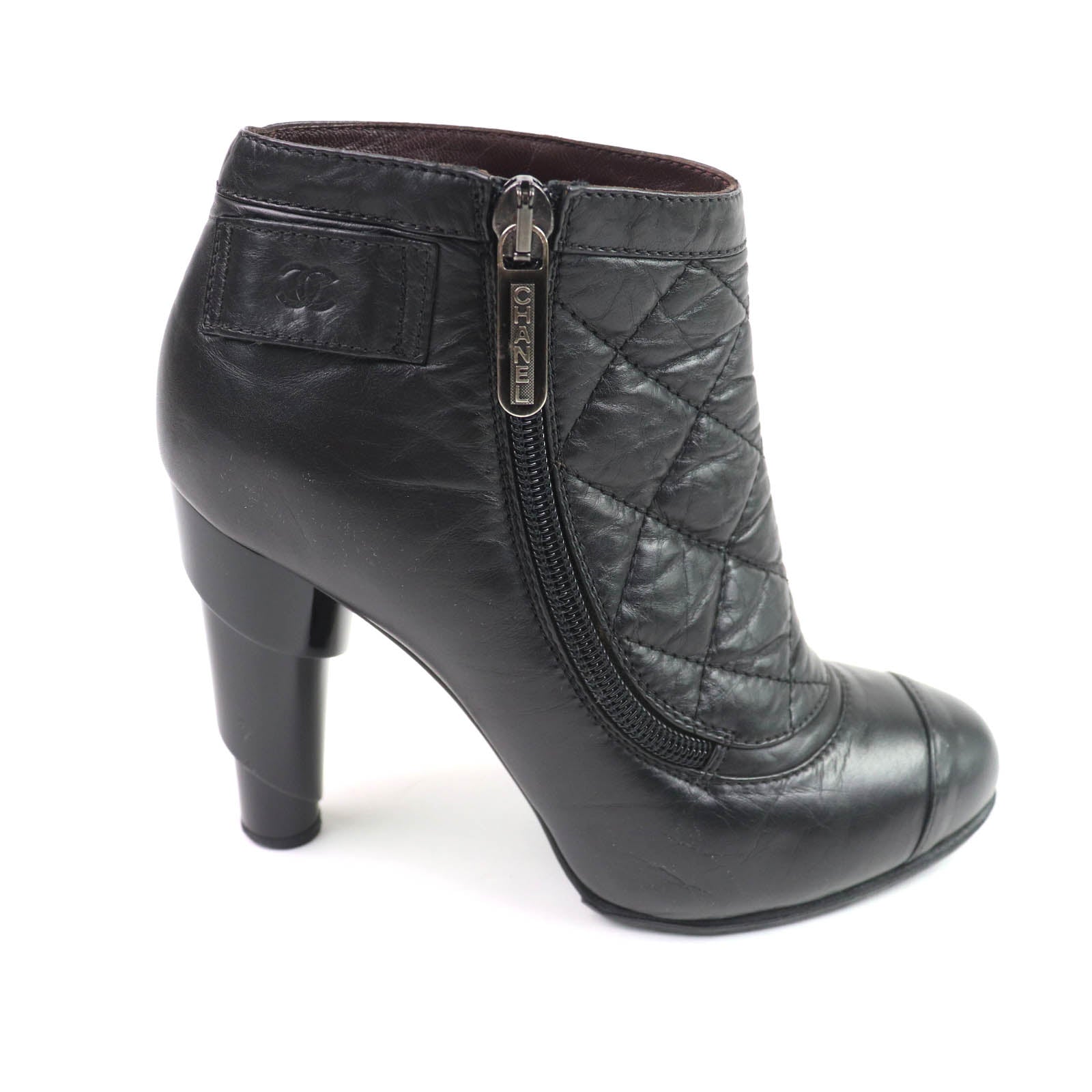 CHANEL アンクルブーツ