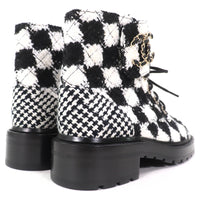 CHANEL アンクルブーツ