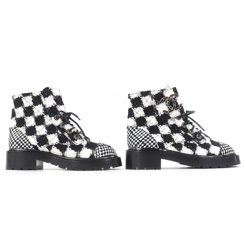 CHANEL アンクルブーツ