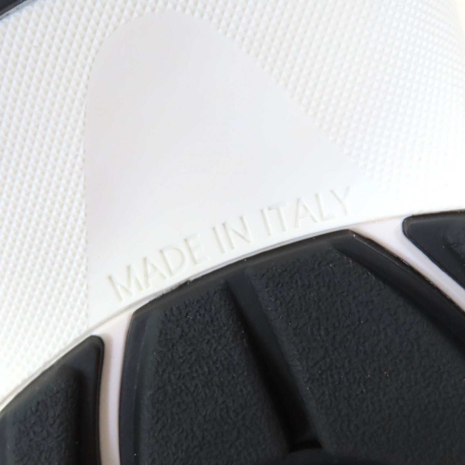 CHANEL スニーカー