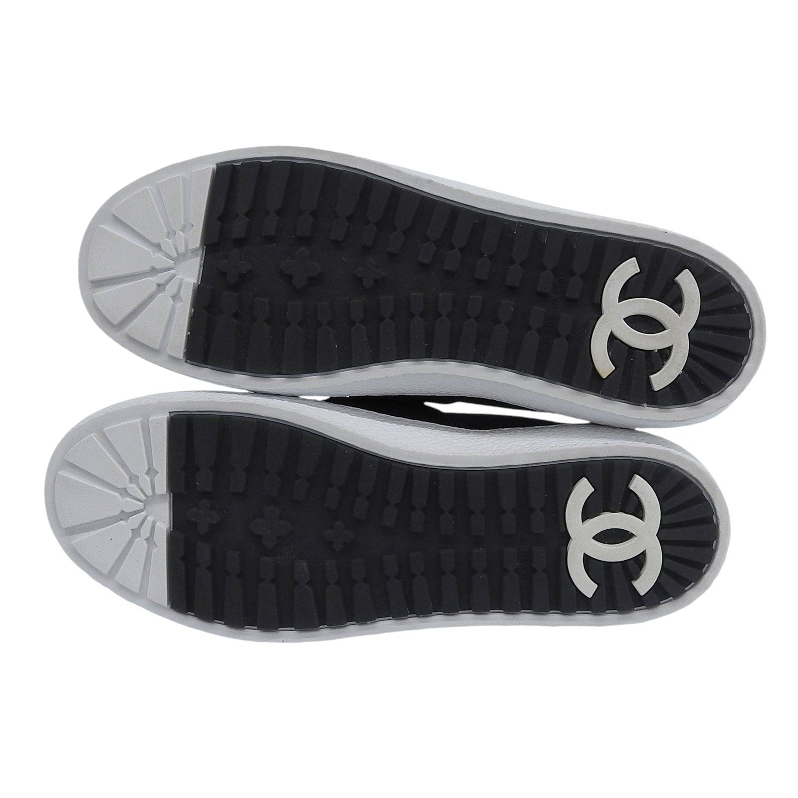 CHANEL スリッポン