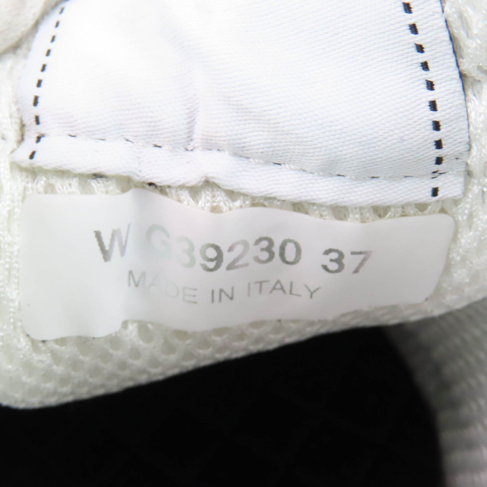 CHANEL スニーカー