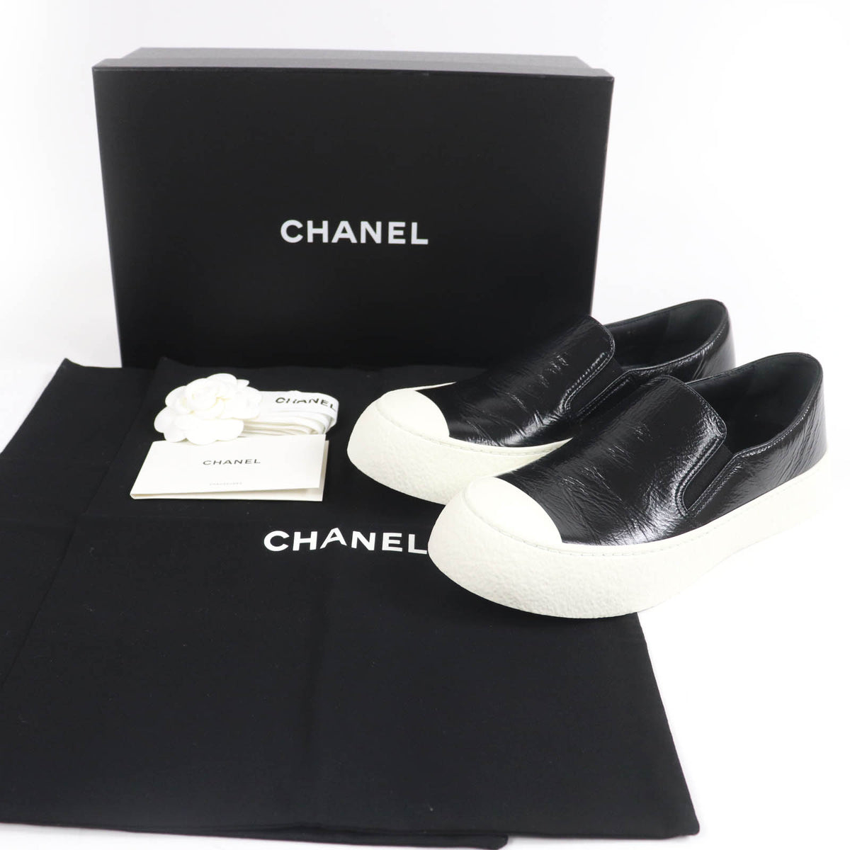 CHANEL スニーカー