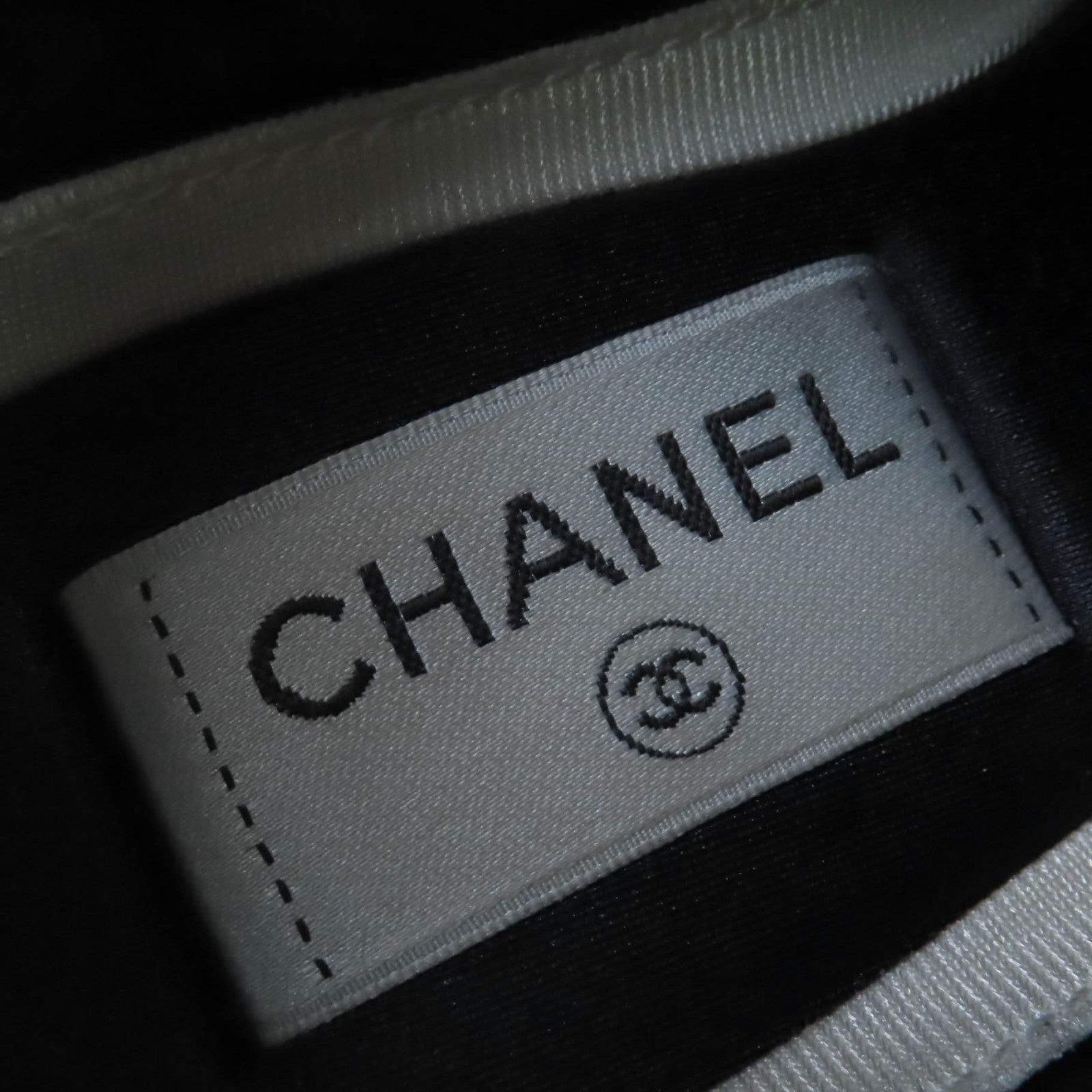 CHANEL ローカットスニーカー