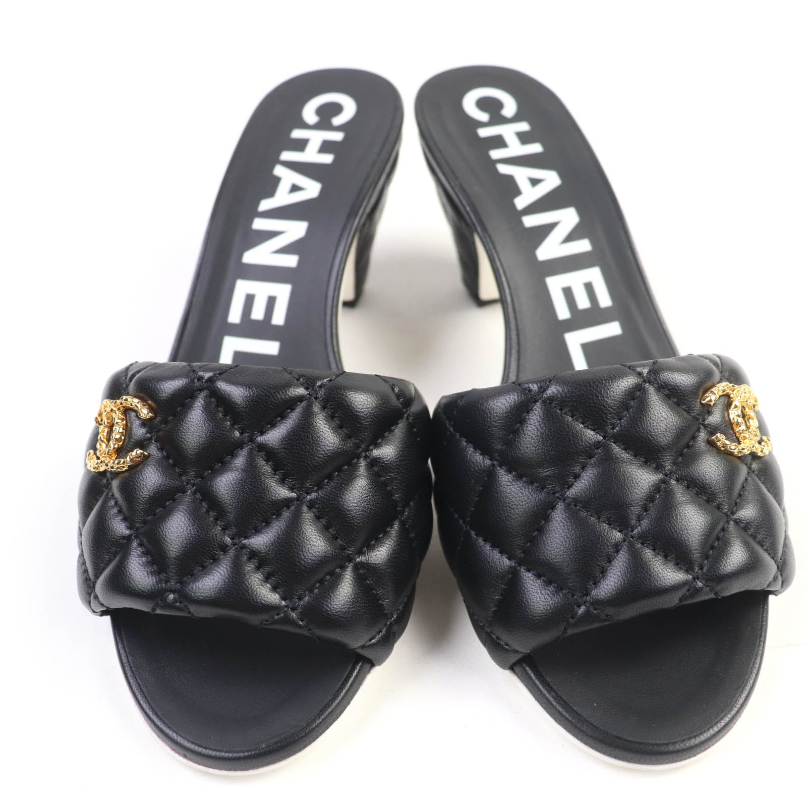 CHANEL ミュール