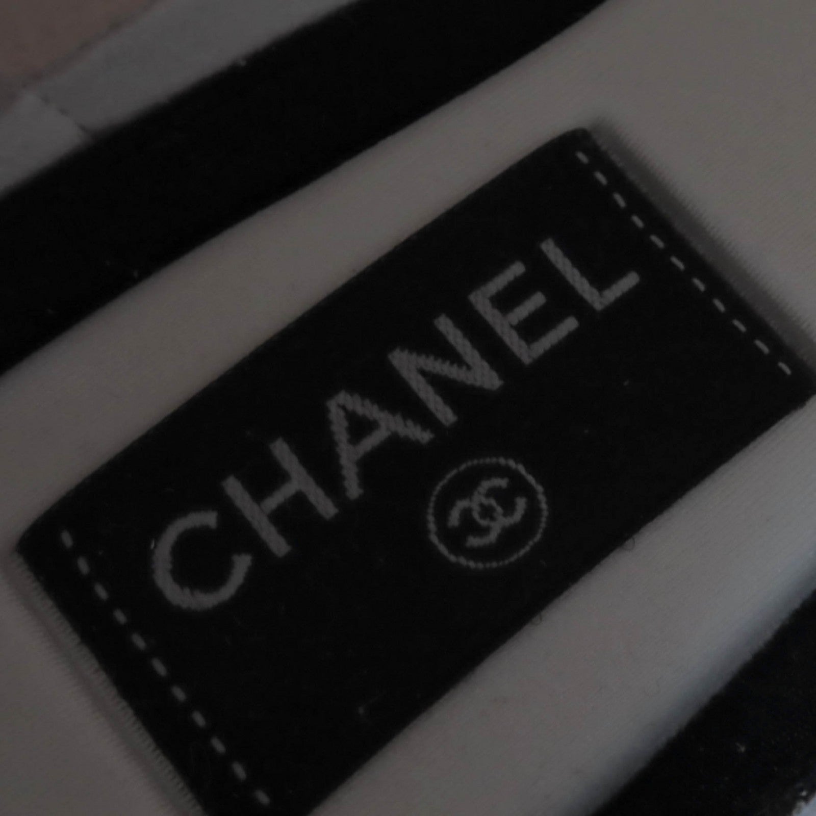 CHANEL ローカットスニーカー